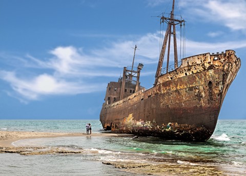 Dimitrios Shipwreck people on beach
