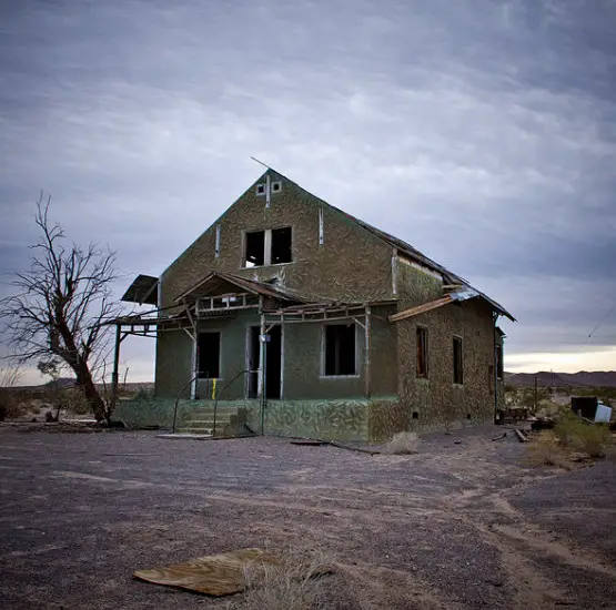 22 Abandoned Places In California [MAP]